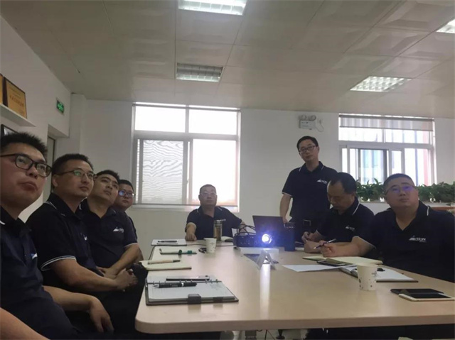 jxf吉祥坊子公司四川爱客信总结会