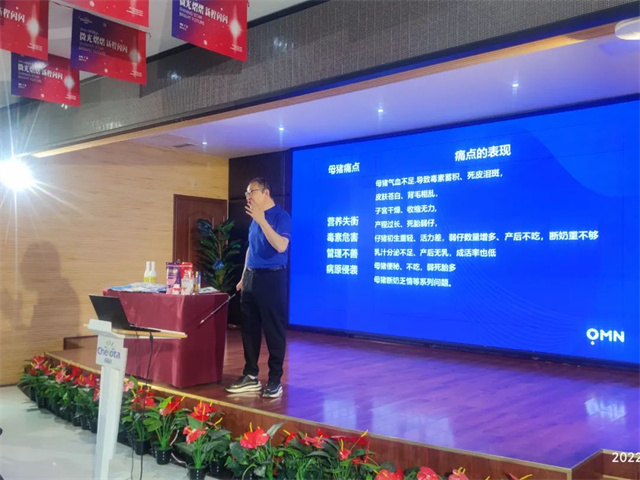 jxf吉祥坊摄影大赛作品《专注精微》